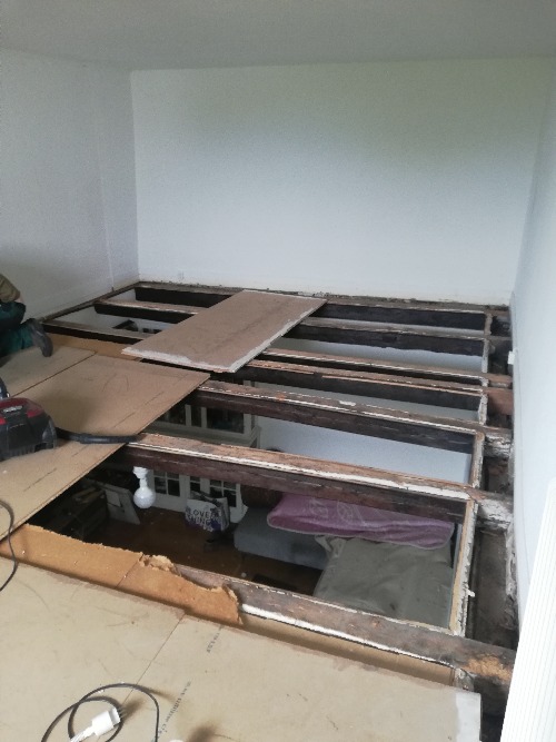 Renovation Chambre 2.jpg